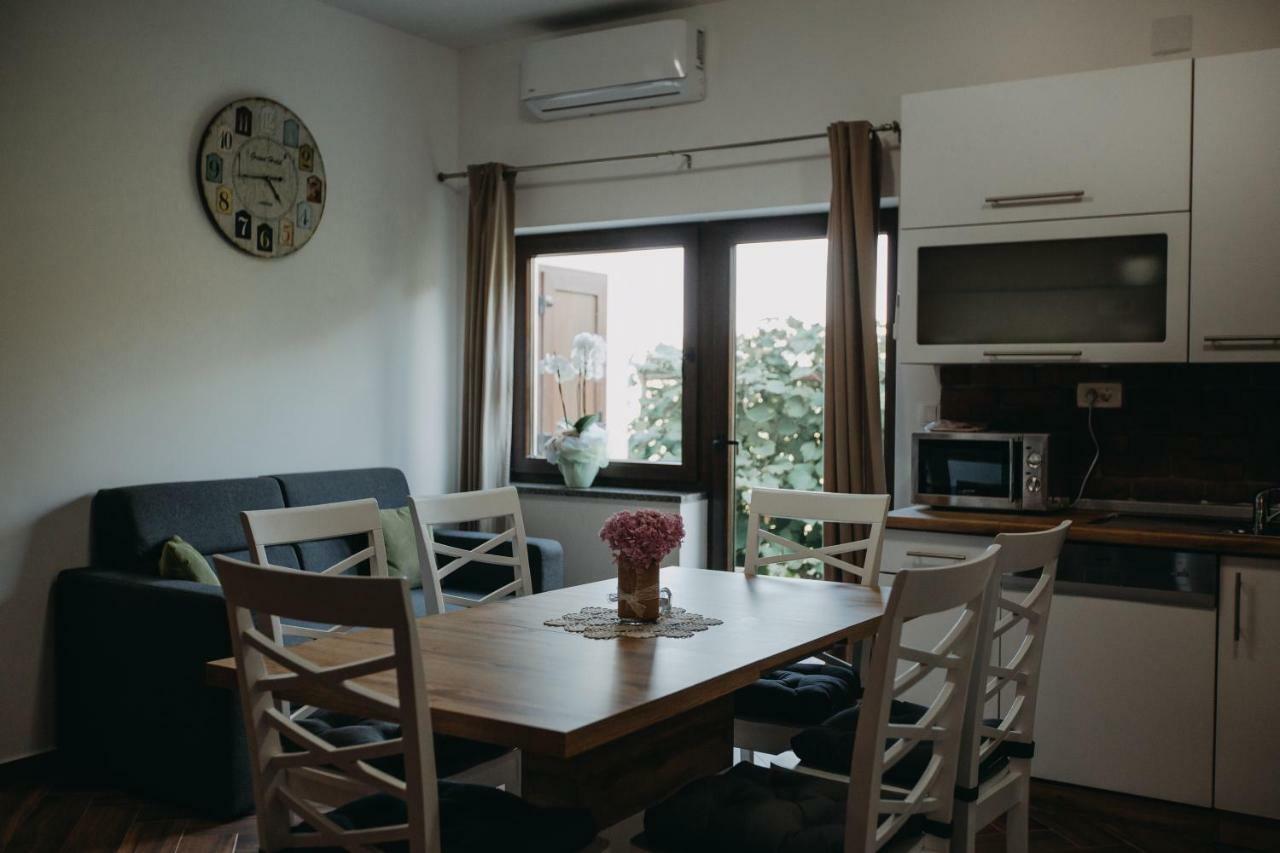 Apartman Vejama Josipdol Exterior photo