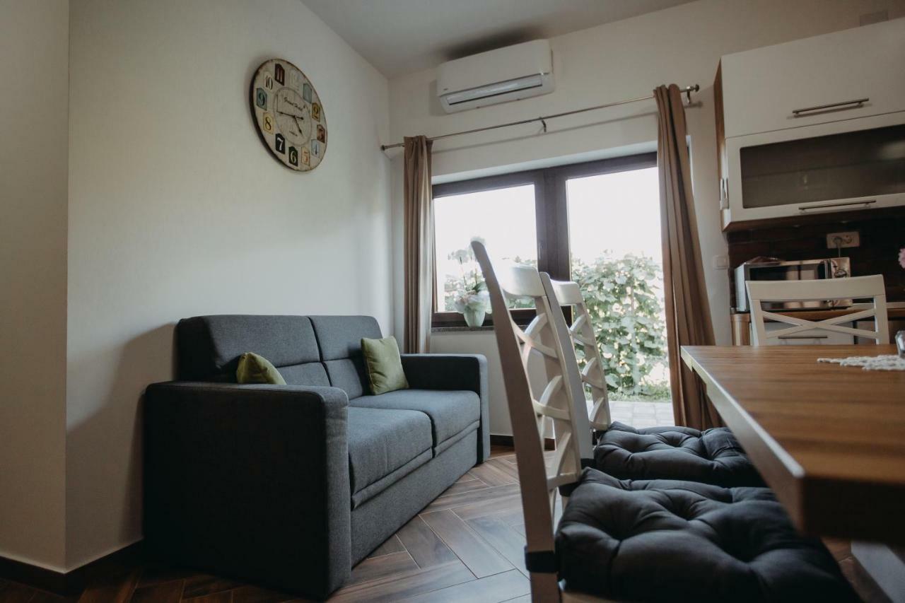 Apartman Vejama Josipdol Exterior photo