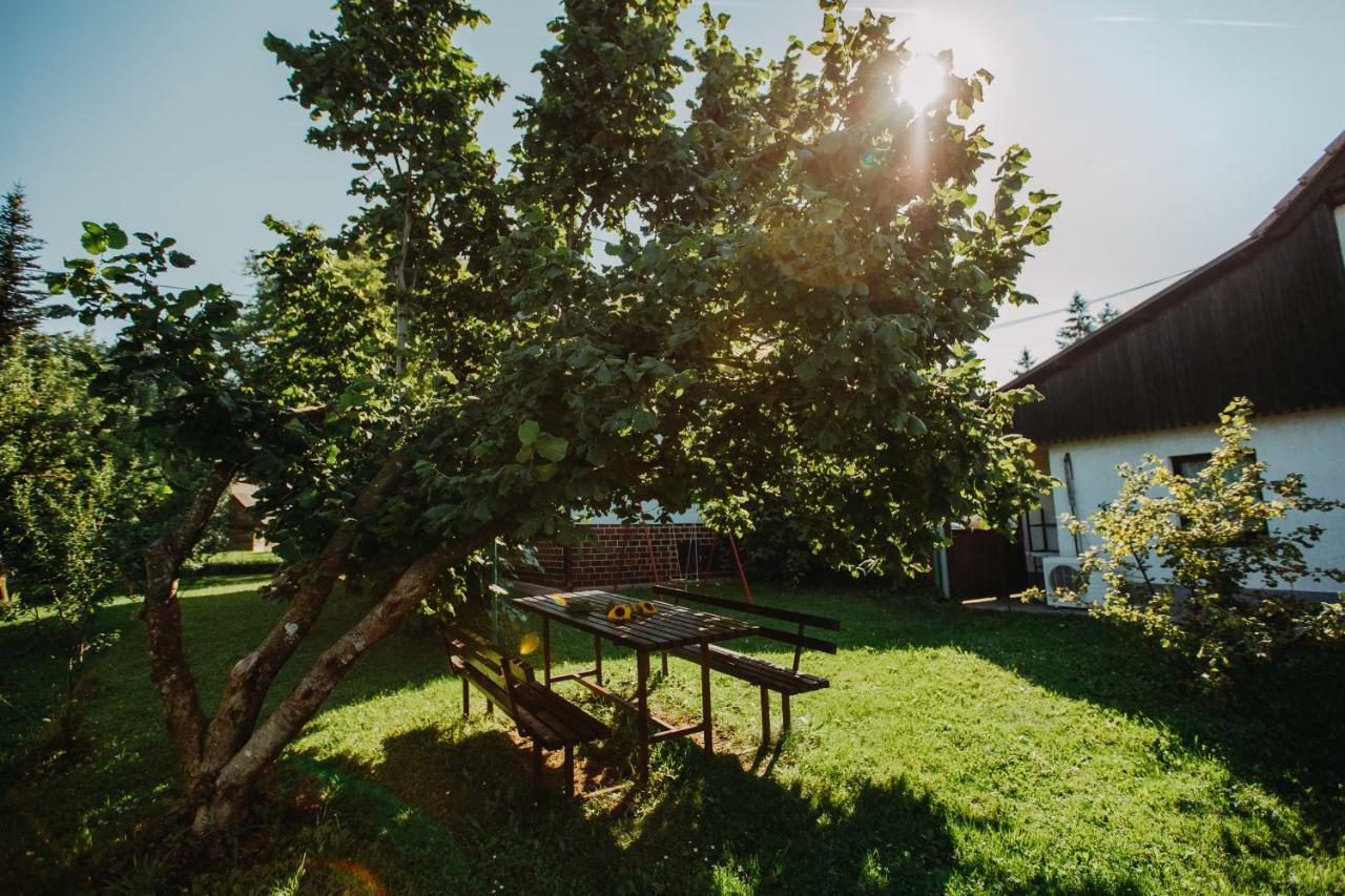 Apartman Vejama Josipdol Exterior photo